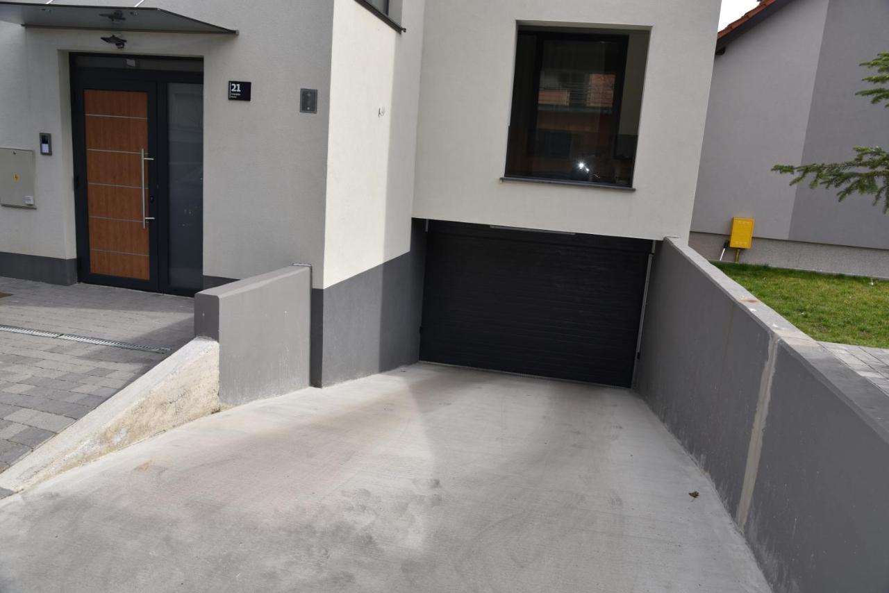 Apartamento 4-Star Zagreb Penthouse Exterior foto